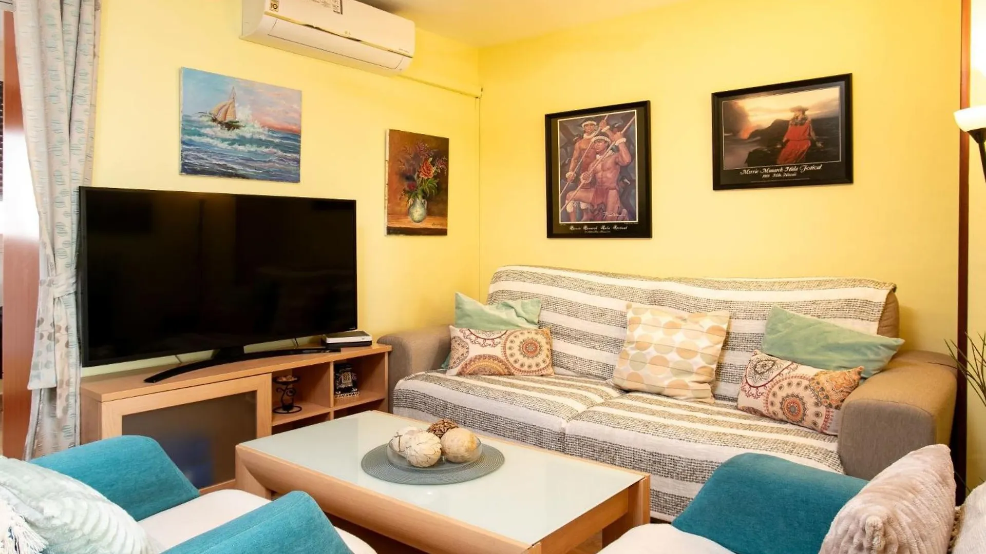 Apartment Acosta Beachfront By Interhome Rincón de la Victoria 0*,  Spanien